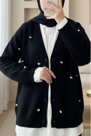 Düğmeli Çiçek Detaylı Yumoş Hırka -Siyah