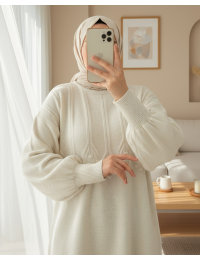 Şerit Ve Ponpon Detaylı Yuvarl...