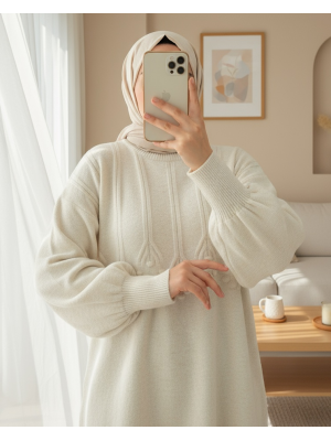 Şerit Ve Ponpon Detaylı Yuvarlak Yaka Yumoş Triko Tunik -Ekru