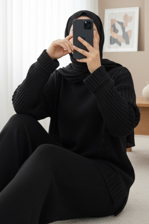 Örgü Desenli Arkası Uzun Triko Takım -Siyah