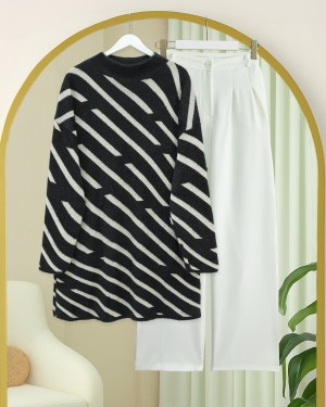 Side Striped Bearded Casual Knit Sweater -Black