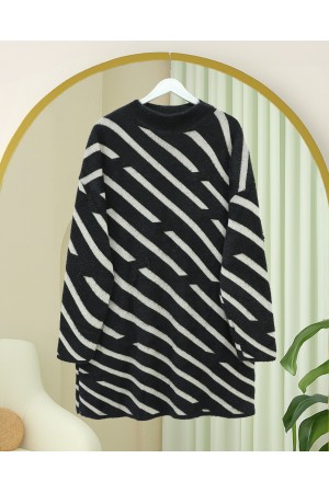 Side Striped Bearded Casual Knit Sweater -Black