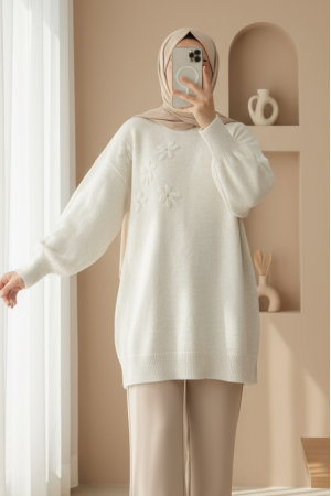 Flower Patterned Stoned Soft Knit Sweater -Ecru