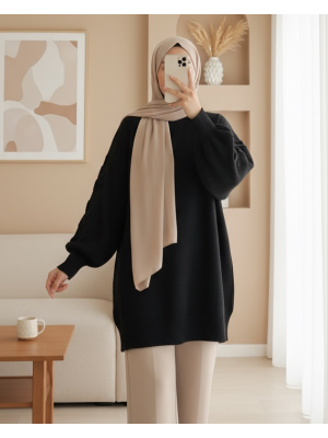 Kolu Çiçek Detaylı Yuvarlak Yaka Yumoş Triko Kazak -Siyah