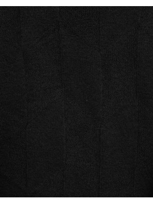 سترة محبوكة فضفاضة ذات رقبة مستديرة ونقوش -أسود