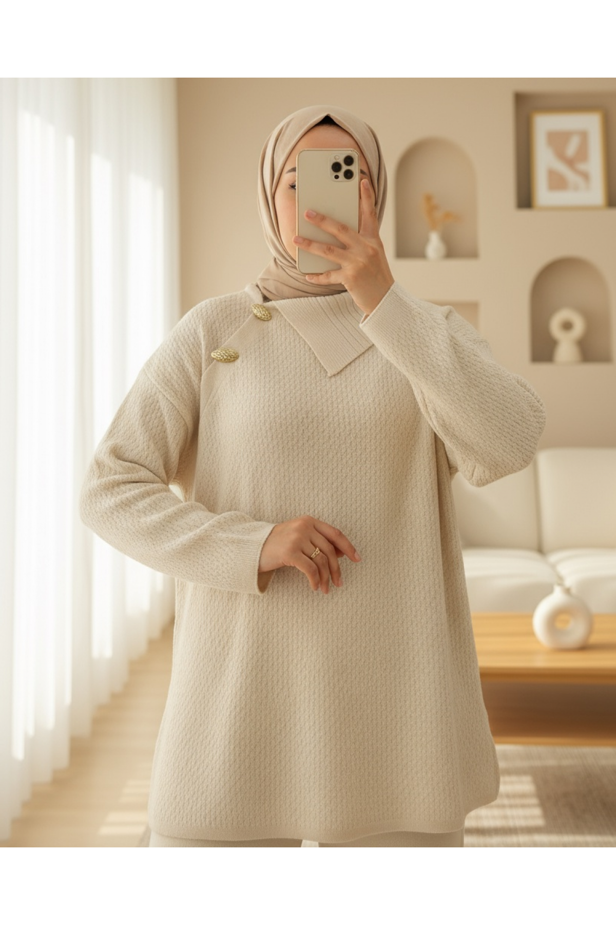 Half-Turtleneck Knitwear Suit with Cross-Button Collar -Ecru