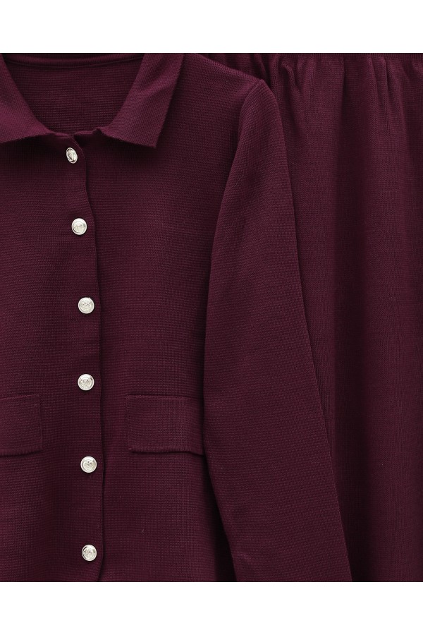 Button-Front Skirted Collar Knitwear Suit -Maroon