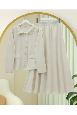 Button-Front Skirted Collar Knitwear Suit -Ecru