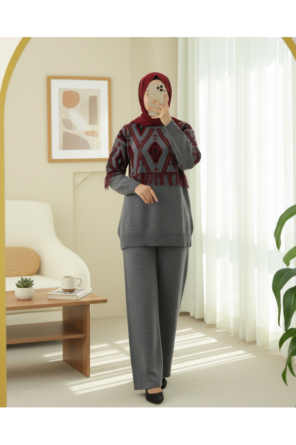 Pixel Pattern Knitwear Suit with Fringed Front and Sleeves -Smoked 