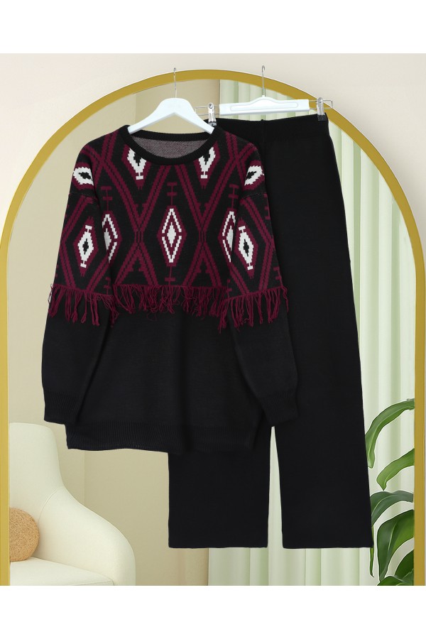 Pixel Pattern Knitwear Suit with Fringed Front and Sleeves -Black