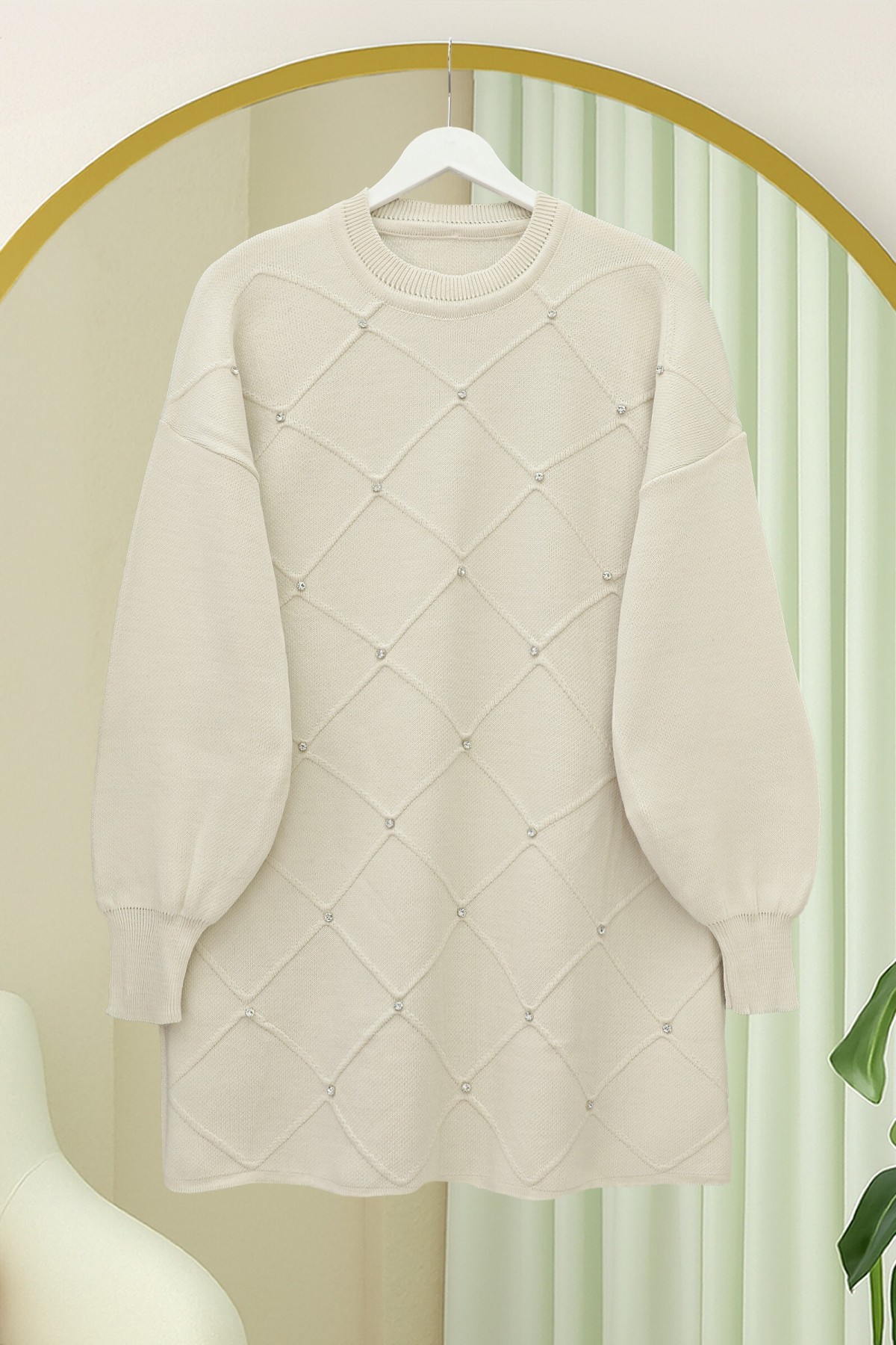Square Patterned Knit Tunic with Stone Details -Cream color