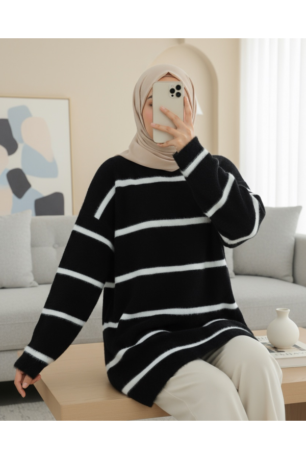 Striped Loose Bearded Knit Tunic -Black