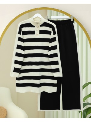 Yarım Boğazlı Yakası Düğmeli Kalın Çizgili Triko Takım -Siyah