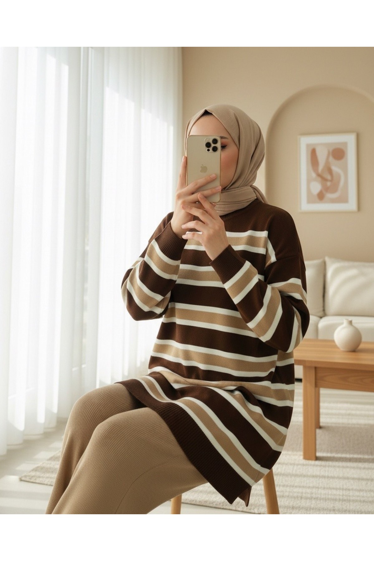 Round Neck Colorful Striped Casual Knitwear Suit -Mink color