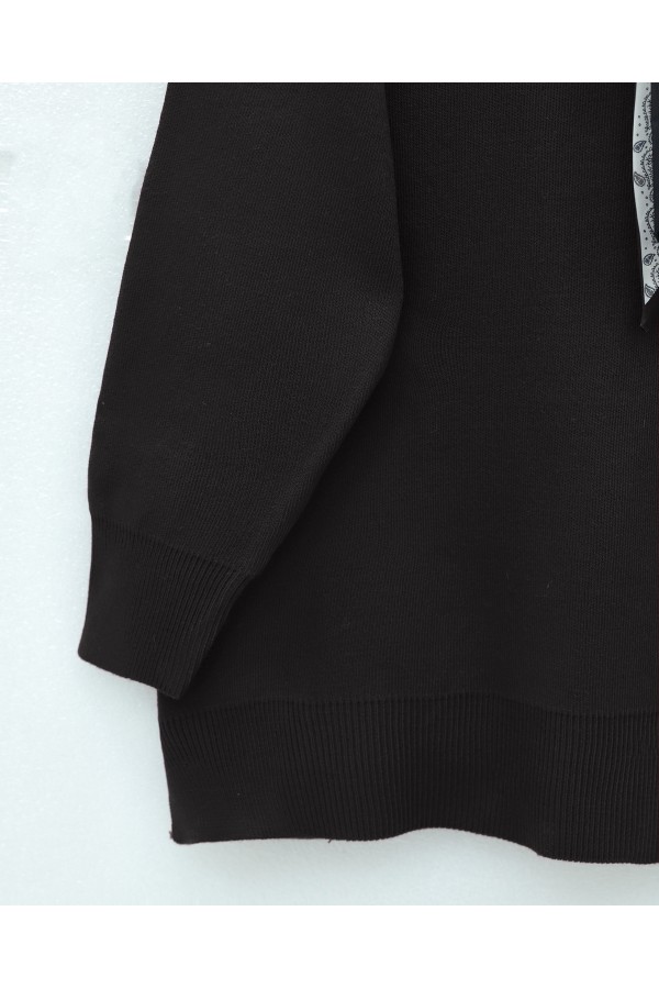 Polo Yaka Fularlı Yırtmaçlı Salaş Triko Tunik  -Siyah