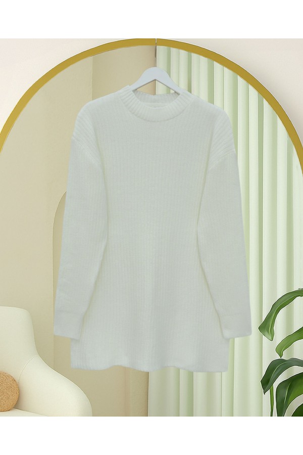 Long Ribbed Knit Sweater -White