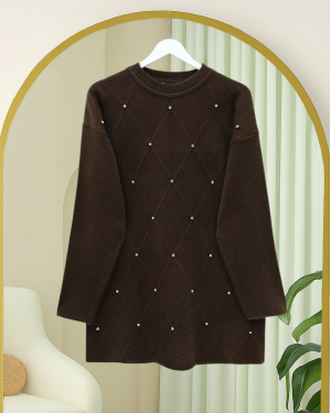 تونيك محبوك بنقشة البقلاوة وتفاصيل حجرية  -بنى