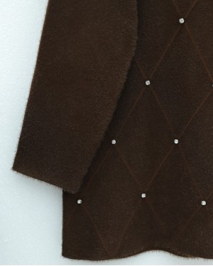 تونيك محبوك بنقشة البقلاوة وتفاصيل حجرية  -بنى