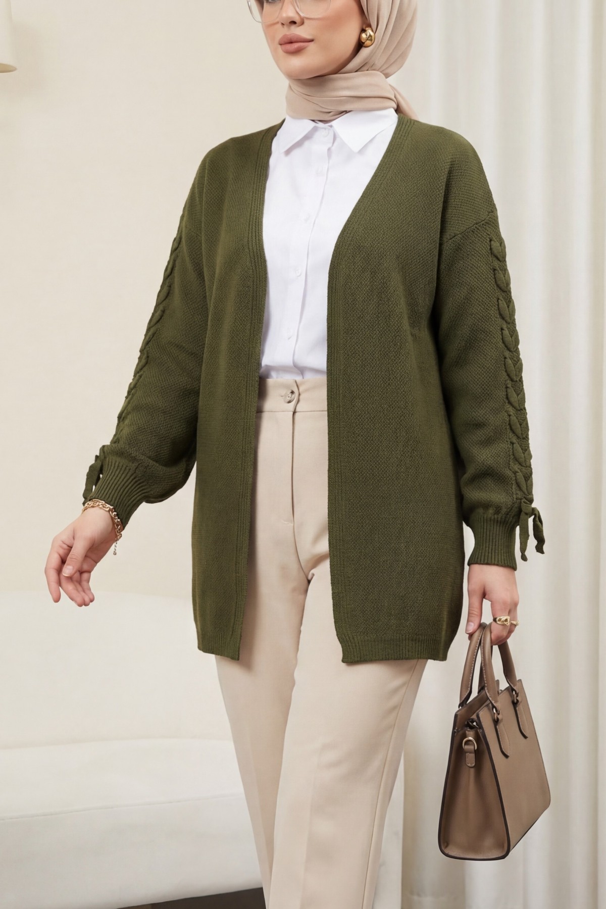 Loose-fitting knitted cardigan with braided sleeves -Khaki