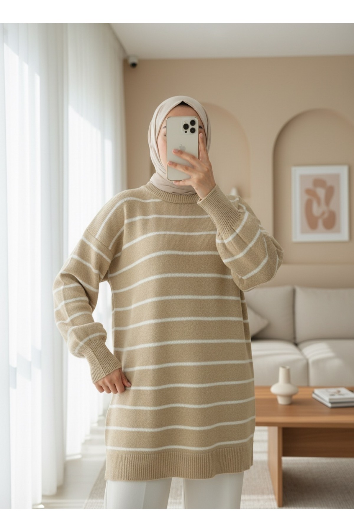 Thin Striped Slit Knit Tunic -Mink color