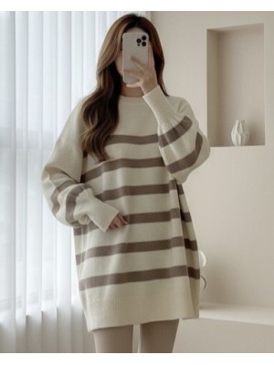 Round Neck Slit Knit Tunic - Soil