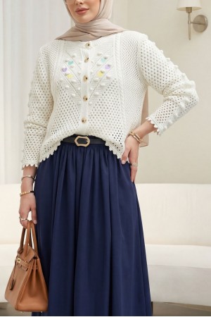 Kalp Nakışlı Ponponlu Triko Hırka  -Ekru