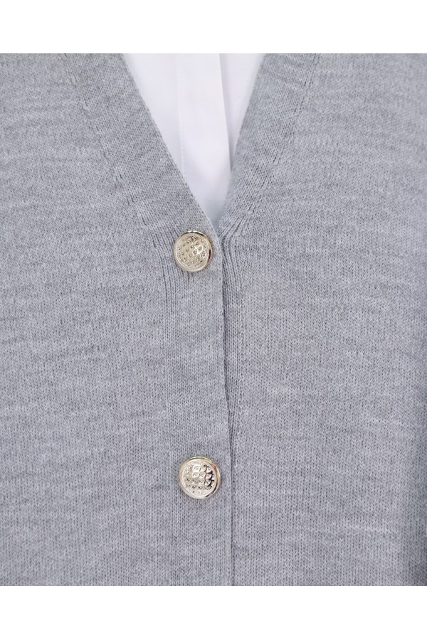V Neck Buttoned Knitted Cardigan -Grey