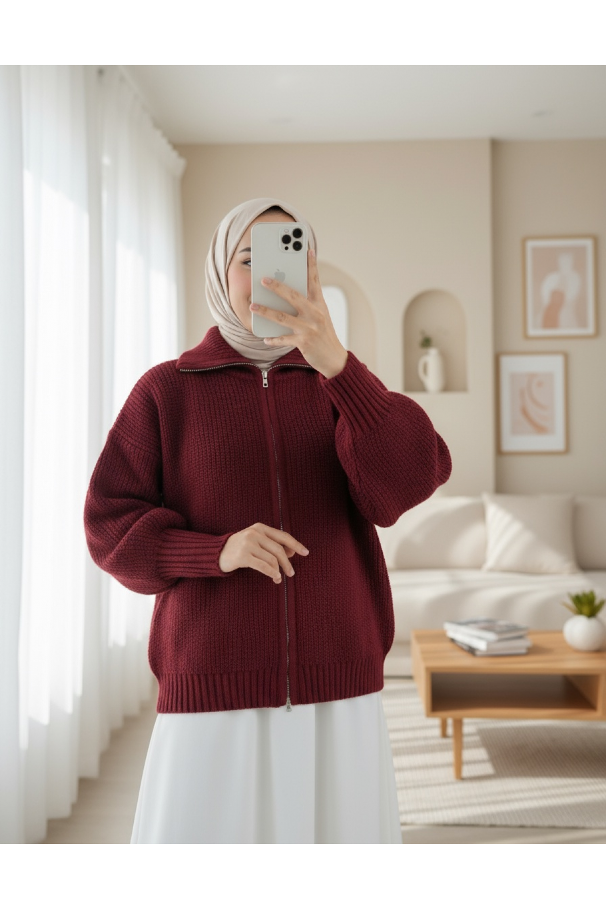 Half-Necked Zippered Knitwear Cardigan -Maroon