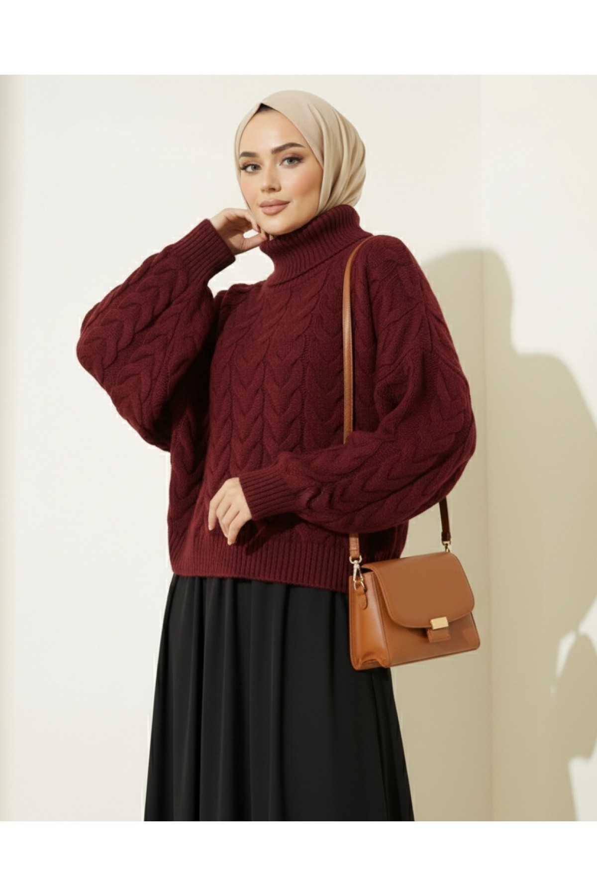 Knitted Patterned Turtleneck Sweater -Maroon