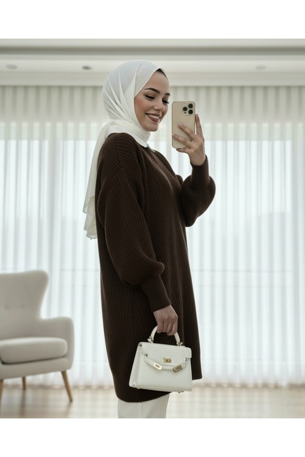 Crew Neck Diamond Pattern Knitwear Sweater             -Dark Coffee