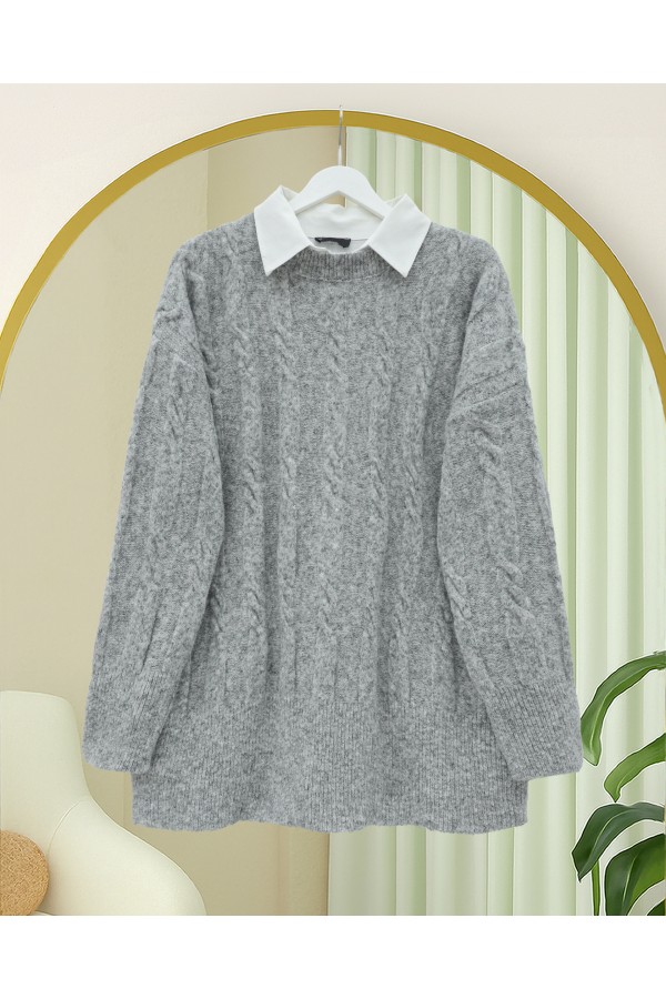 Soft Knitted Sweater with Embossed Pattern -Grey