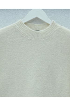 Yarım Boğazlı Yumoş Salaş Triko Kazak -Krem