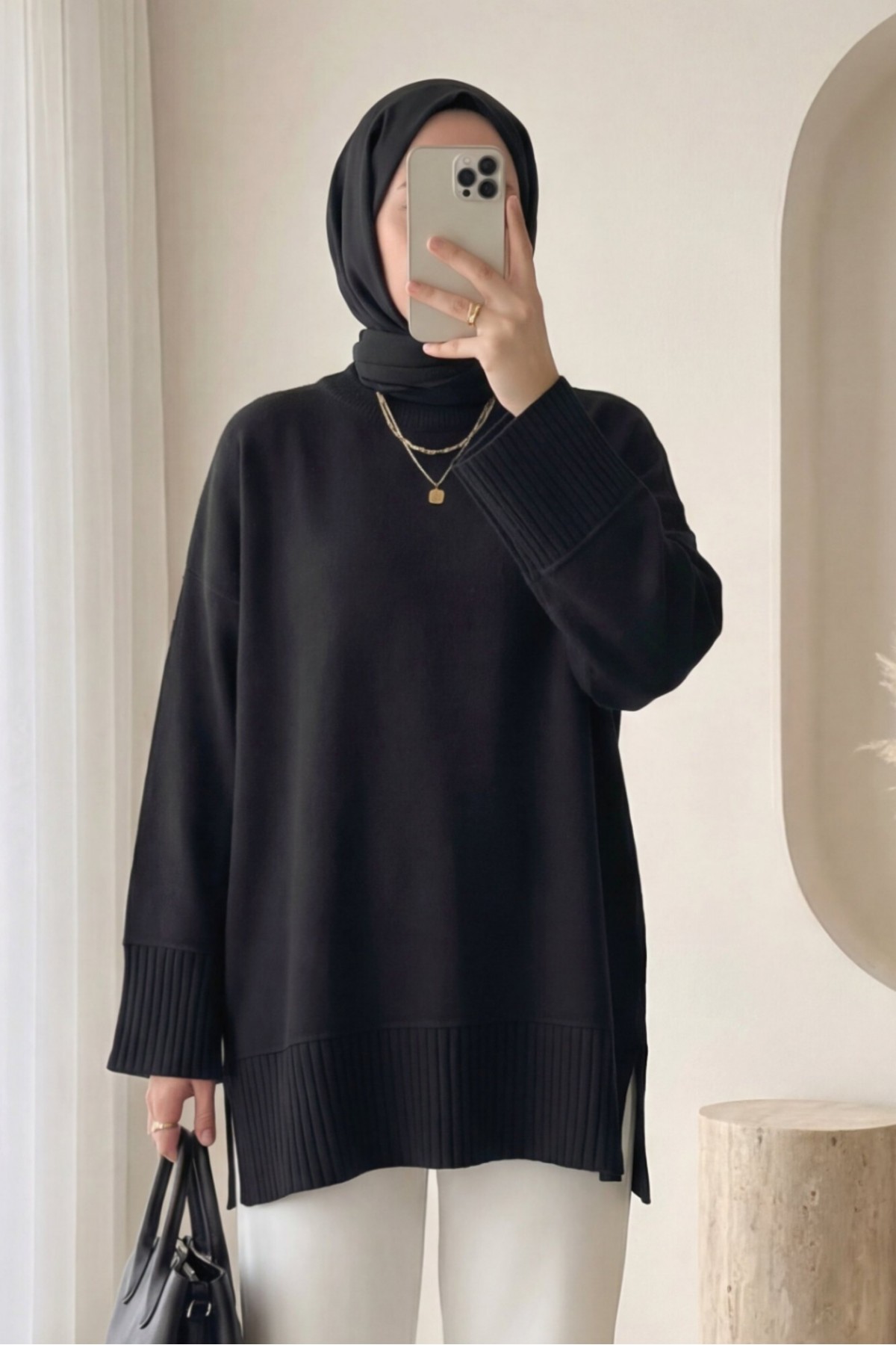 Ribbed Hem and Cuff Round Neck Slit Knit Tunic -Black