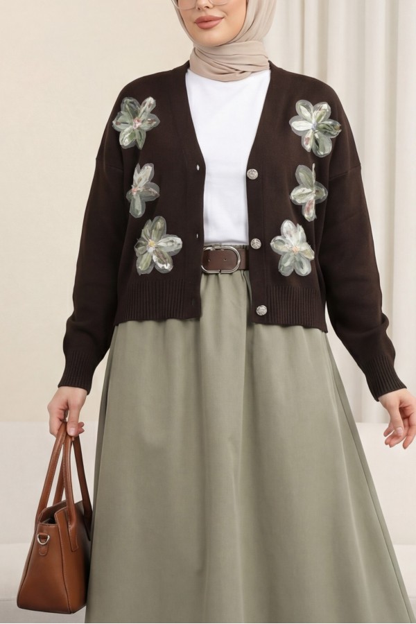 Buttoned knitted cardigan with sequin and floral details on the front. -Brown