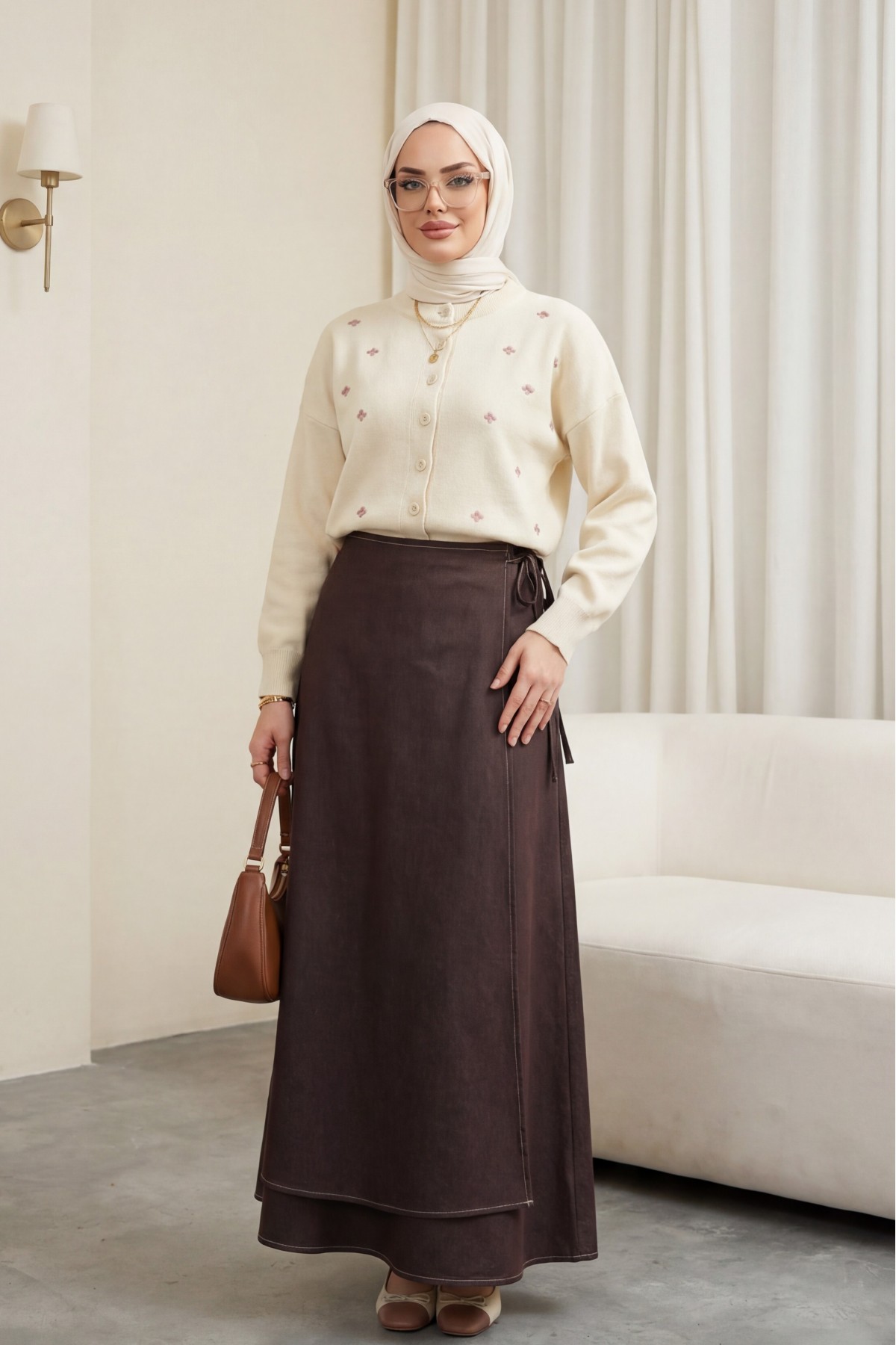 Serpme Çiçek Nakışlı Düğmeli Oversize Triko Hırka -Krem