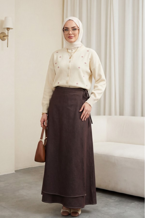 Oversize Knitted Cardigan with Scattered Floral Embroidery and Button Closure -Cream color