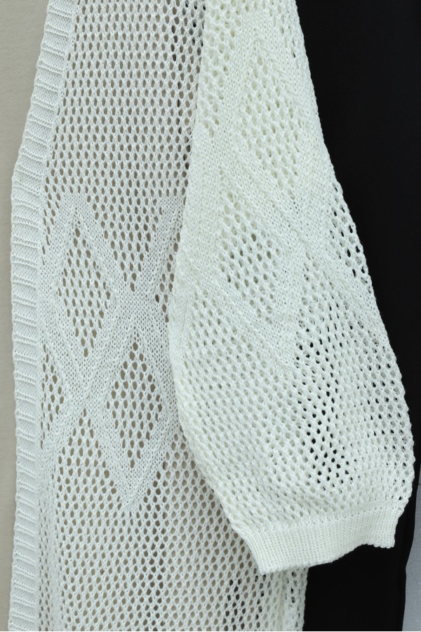 Baklava Patterned Openwork Knit Cardigan -White
