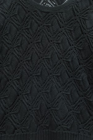 Yuvarlak Yaka Yarasa Kol Ajurlu Triko Kazak -Siyah