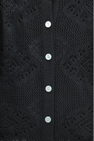 Geometrik Desenli Ajurlu Düğmeli Triko Hırka -Siyah