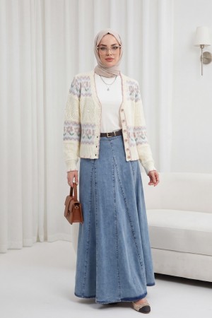 Kelebek Desenli Renkli Düğmeli Ajurlu Triko Hırka  -Beyaz