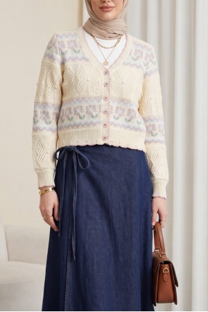 Kelebek Desenli Renkli Düğmeli Ajurlu Triko Hırka  -Krem