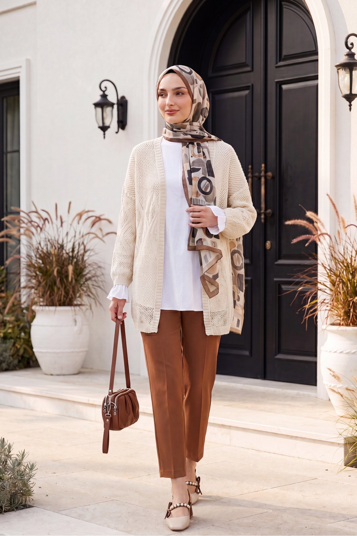 Baklava Patterned Openwork Knit Cardigan  -Cream color detay görseli