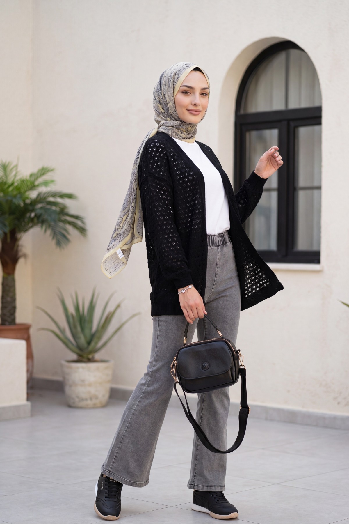 Openwork Loose Knit Cardigan -Black