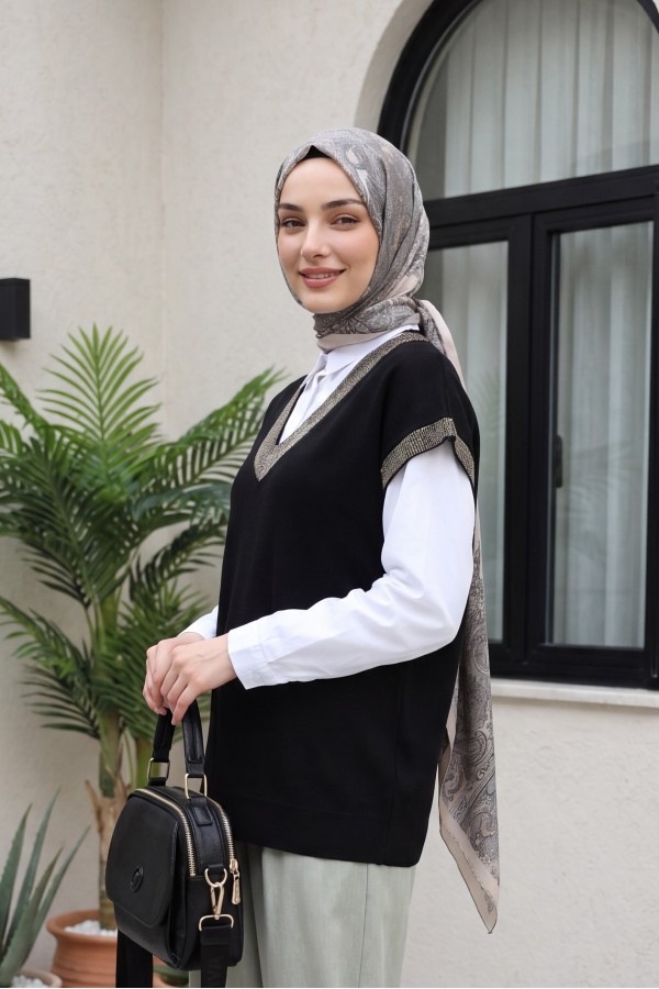 V-Neck Short Sleeve Knitted Tunic with Glittery Sleeves and Collar -Black