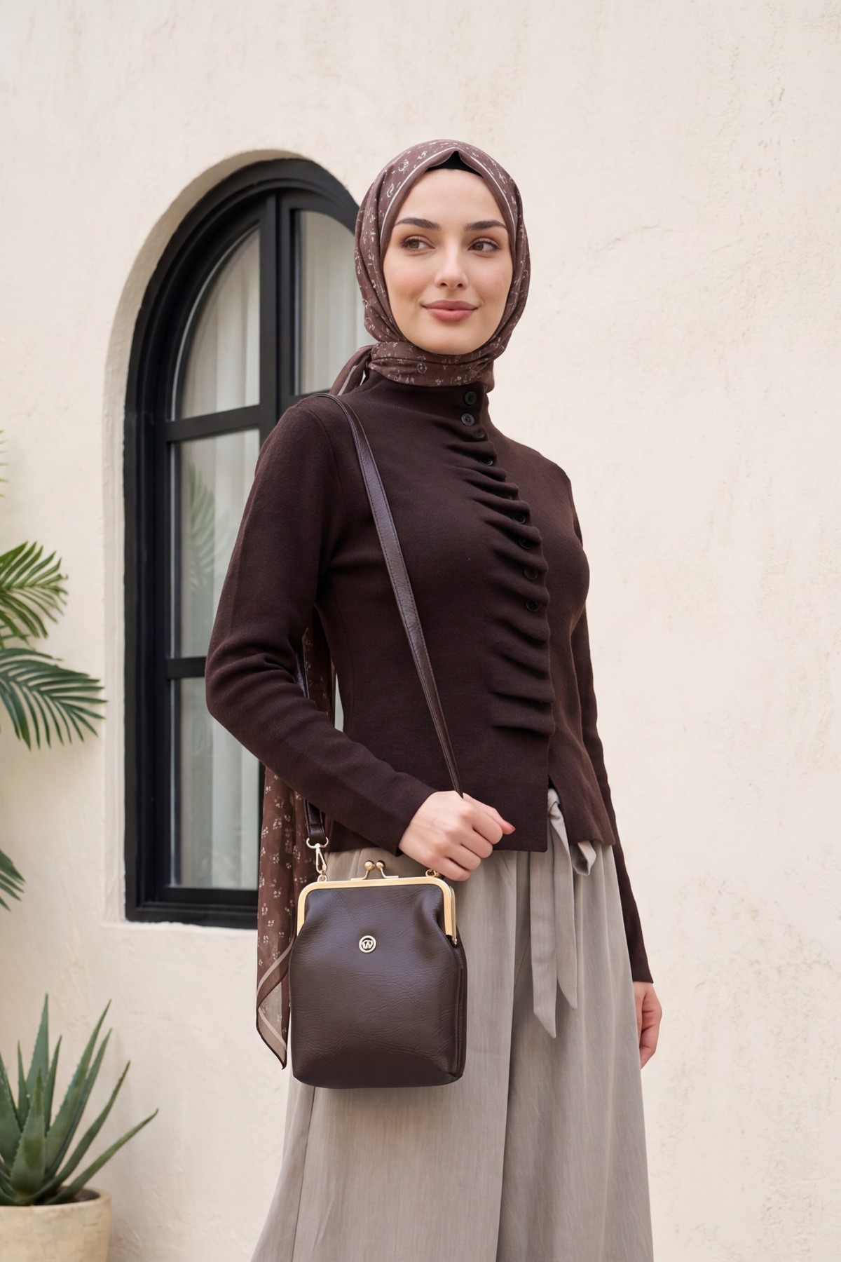 كارديجان محبوك بأزرار وياقة عالية مع كشكشة أمامية -بني محروق