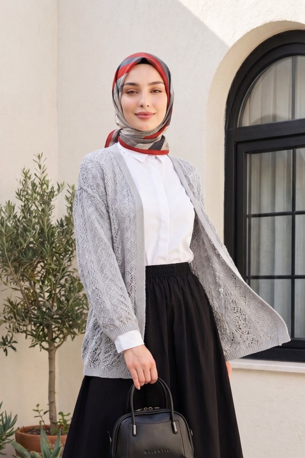 Half Sleeve Openwork Short Cardigan      - Light grey