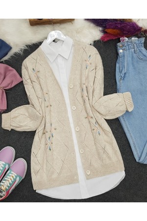 Ajurlu Çiçek Nakışlı Düğmeli Triko Hırka  -Taş