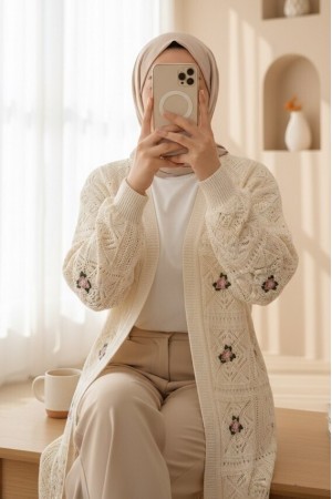 Ajurlu Nakışlı Hırka   -Krem