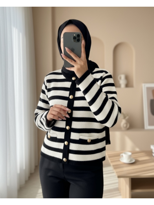 Yuvarlak Yaka Çizgili Cep Detaylı Hırka -Siyah