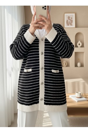 Cep Detaylı Düğmeli Çizgili Hırka -Siyah